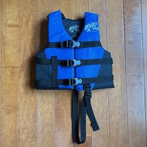 Bass Pro Life Jacket